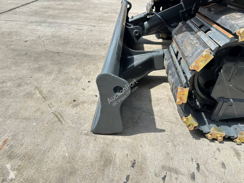 Pelle Volvo EC60C