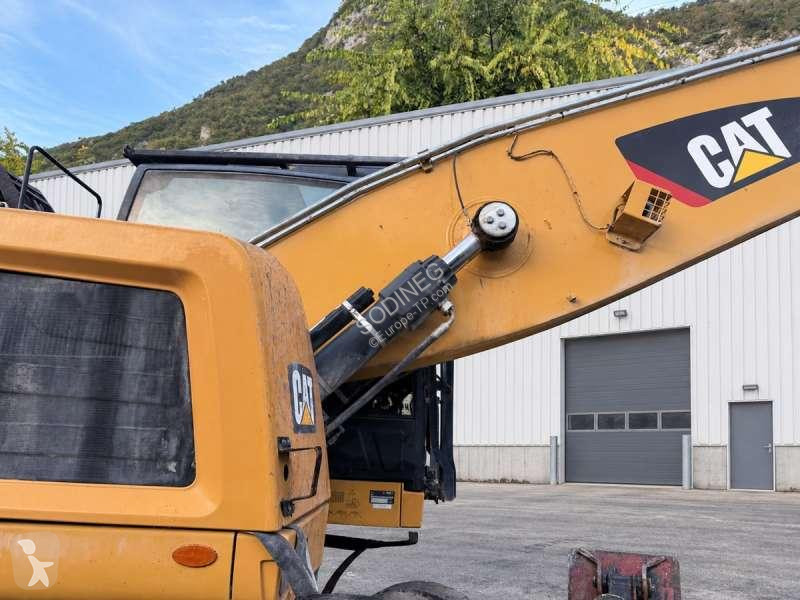 جرافة Caterpillar MH2