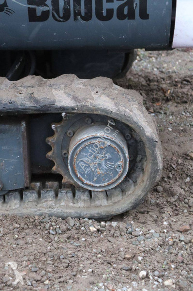 Багер Bobcat