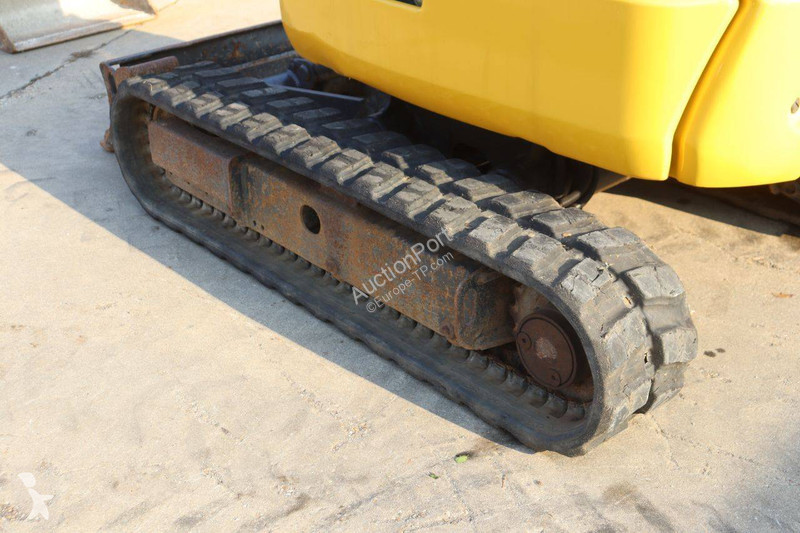 Pelle Komatsu PC14R-3HS