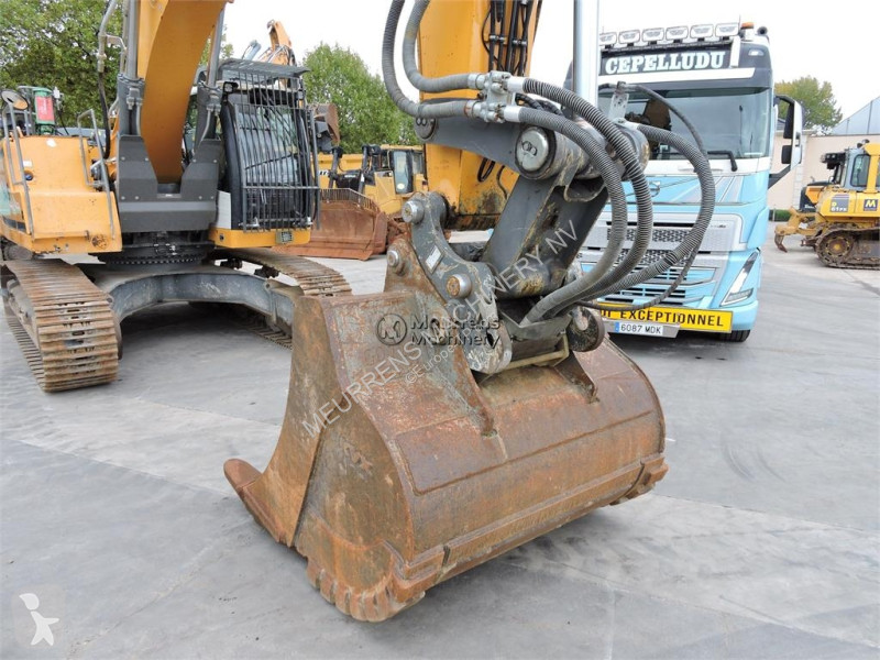 Багер Liebherr