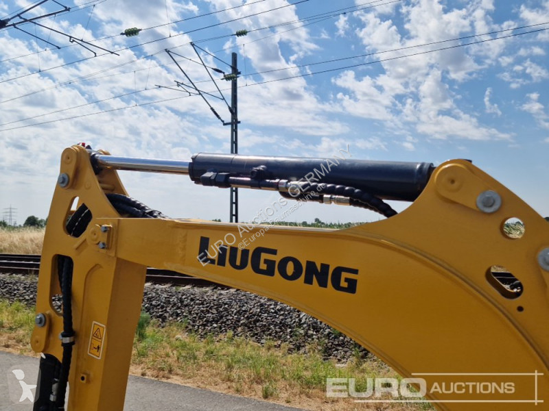 Багер LiuGong 9017FZTS