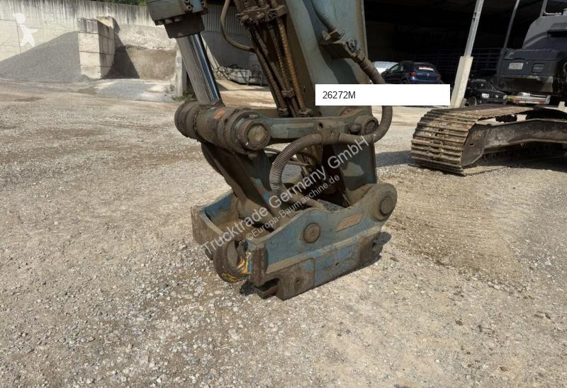 جرافة Hitachi / Swiss-Vehicle