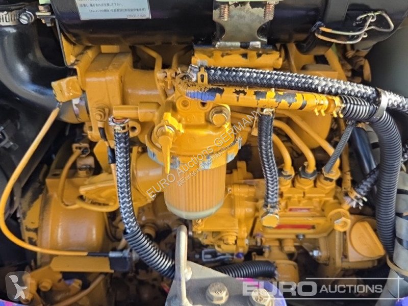 Excavator Komatsu PC28UU-2
