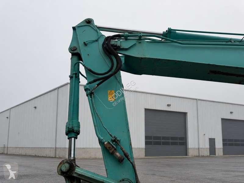 Excavadora Kobelco