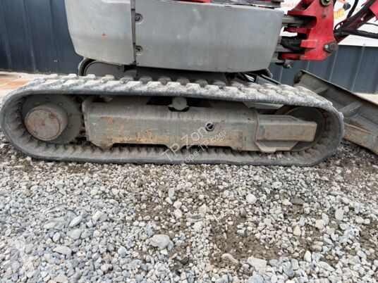 Escavadora Volvo ECR25D
