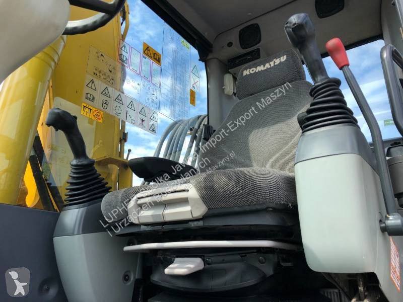 Excavator Komatsu PW160-8