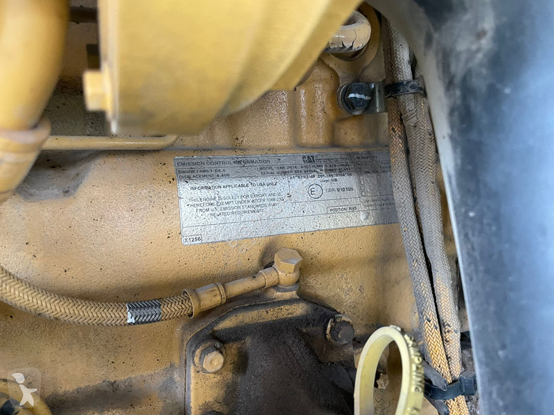 Excavator Caterpillar D - CE