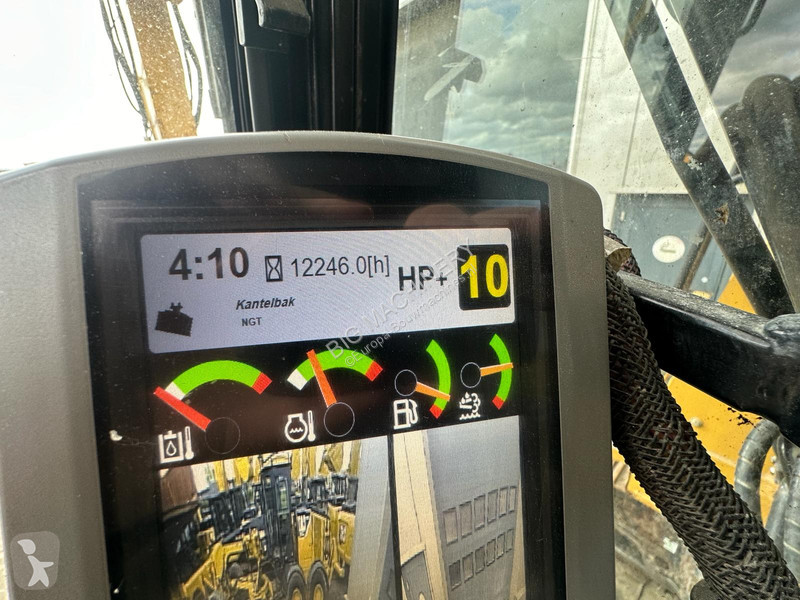Graafmachine Caterpillar 335F L CR