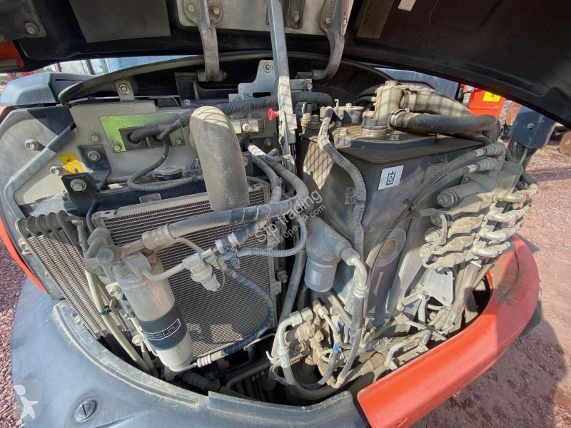 Escavatore Kubota 057-4
