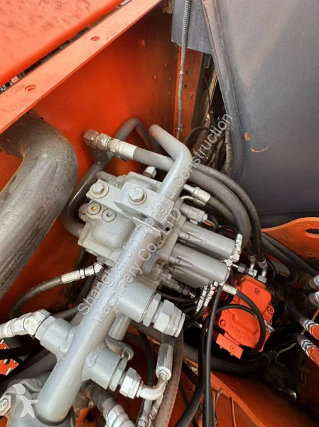 Escavadora Hitachi