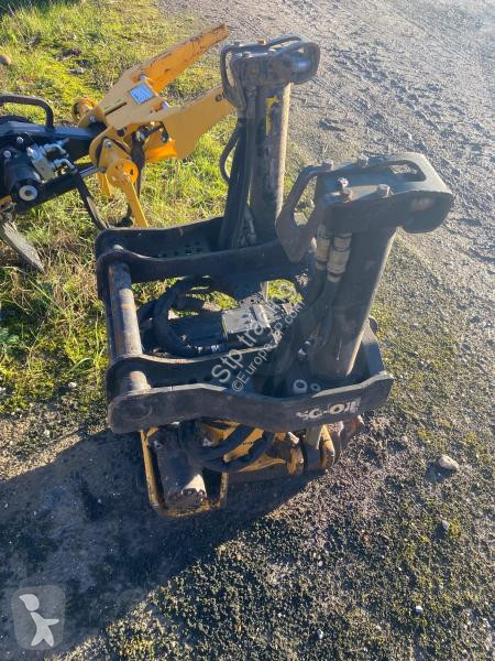 Excavator Caterpillar CR