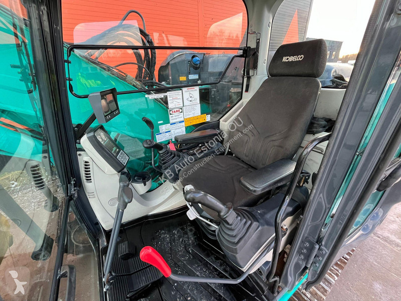 Escavadora Kobelco SK 140 SRLC-5 AC / CENTRAL...