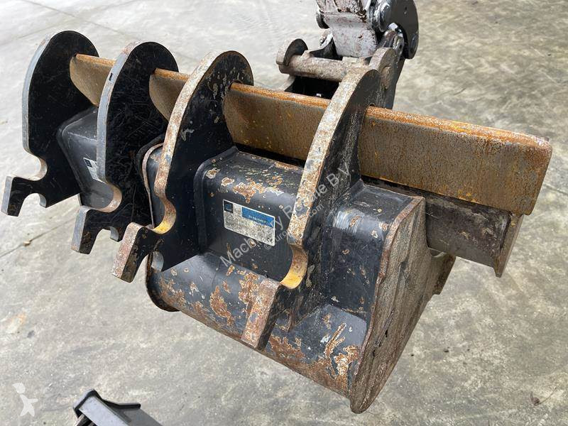Escavadora Bobcat Z