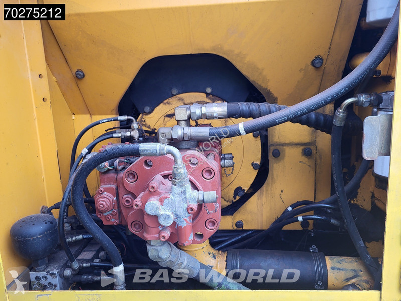 Excavator Hyundai ROBEX LC-7