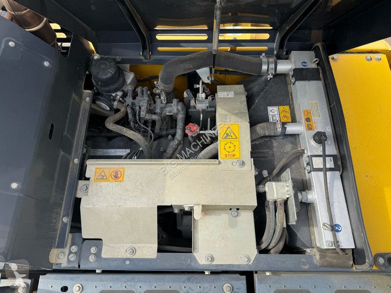 Graafmachine Komatsu -11