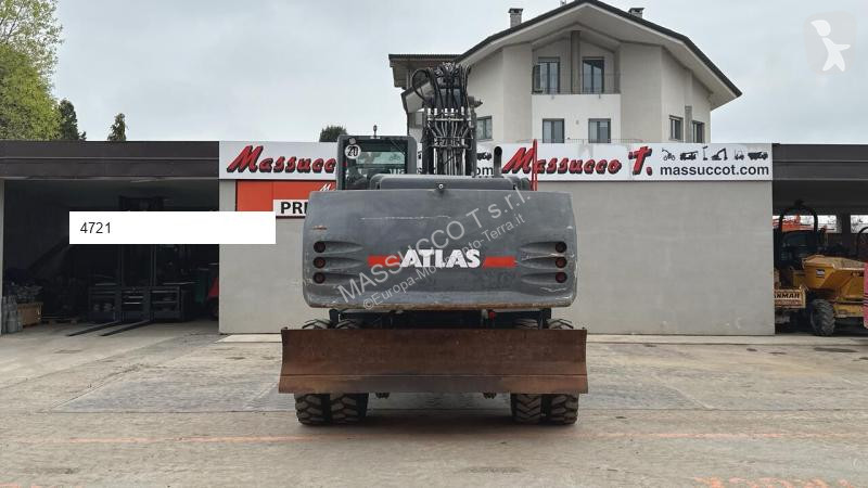 Excavator Terex