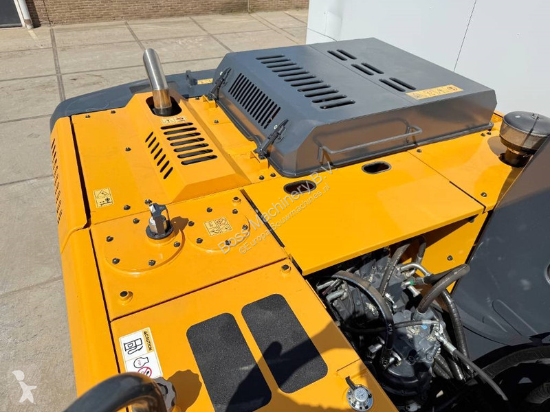Excavator Hyundai R210 *2025 Model* - New /...
