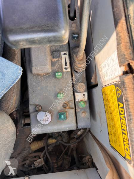 Escavadora Takeuchi