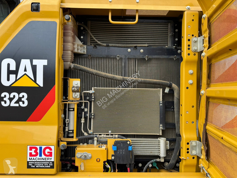 Graafmachine Caterpillar 323