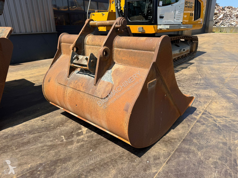 Excavadora Liebherr NLC
