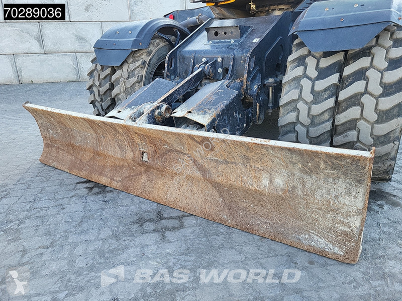 Escavadora JCB HD110W T4F HYDRADIG