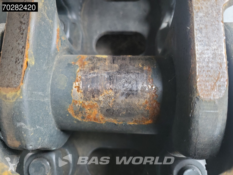 Escavadora Hyundai HX130 N A/C