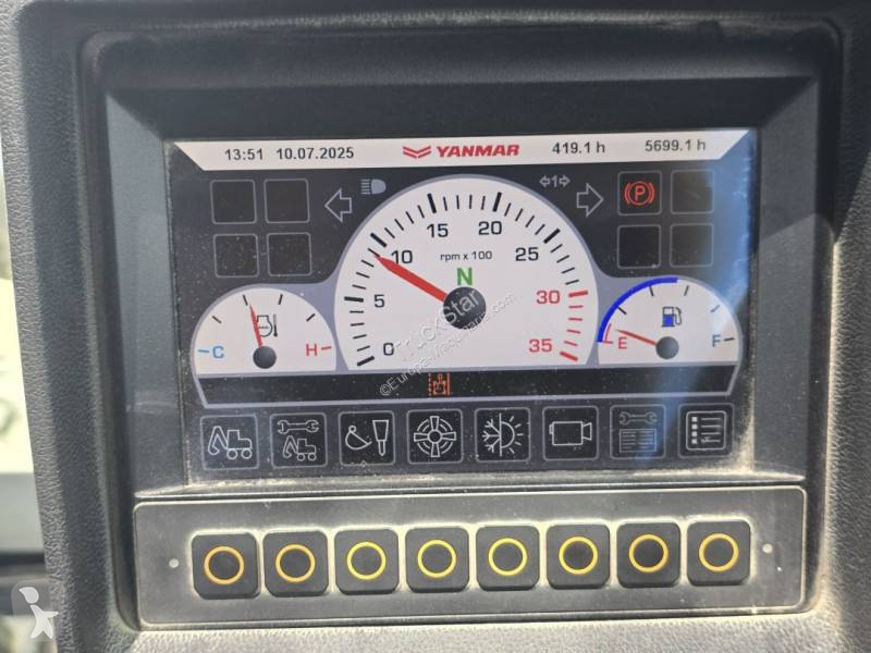 Escavatore Yanmar B110W
