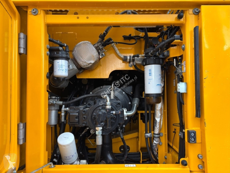 Escavadora JCB 220 XL 4F - 220 X