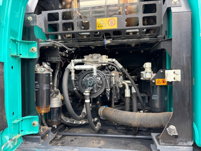 Escavadora Kobelco LC-10