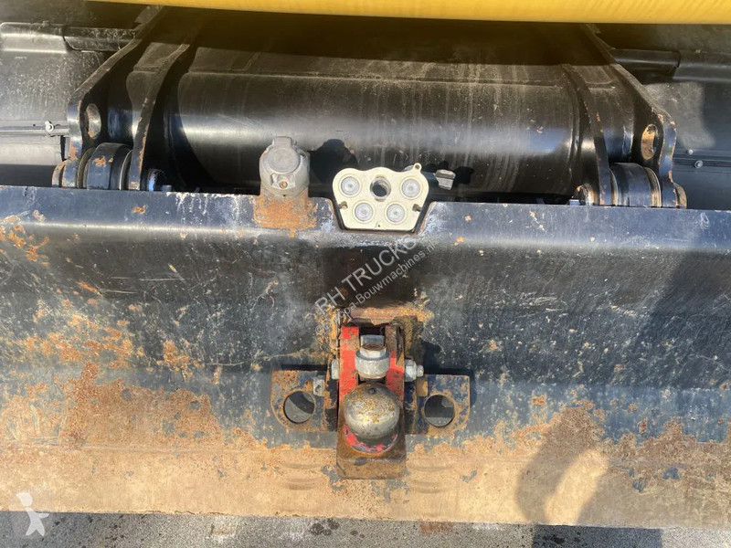Excavator Caterpillar F