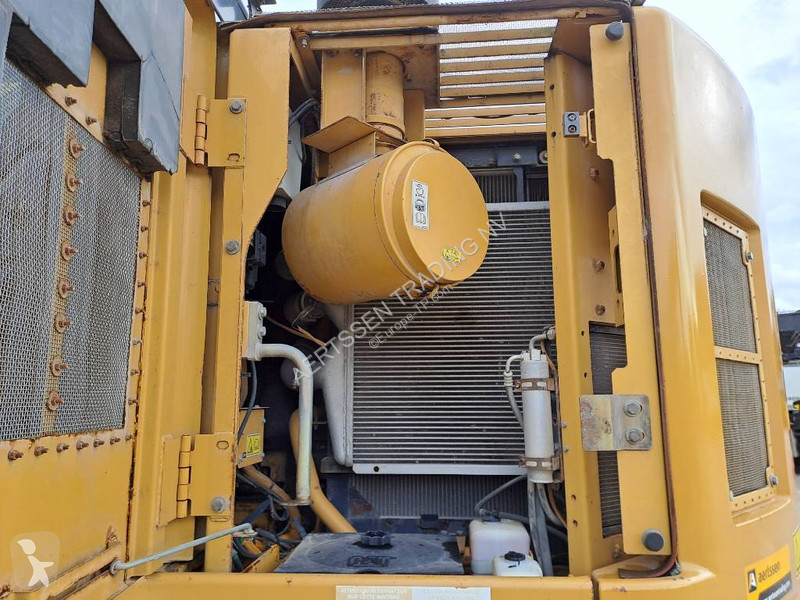 Lopatový nakládač Caterpillar LCR