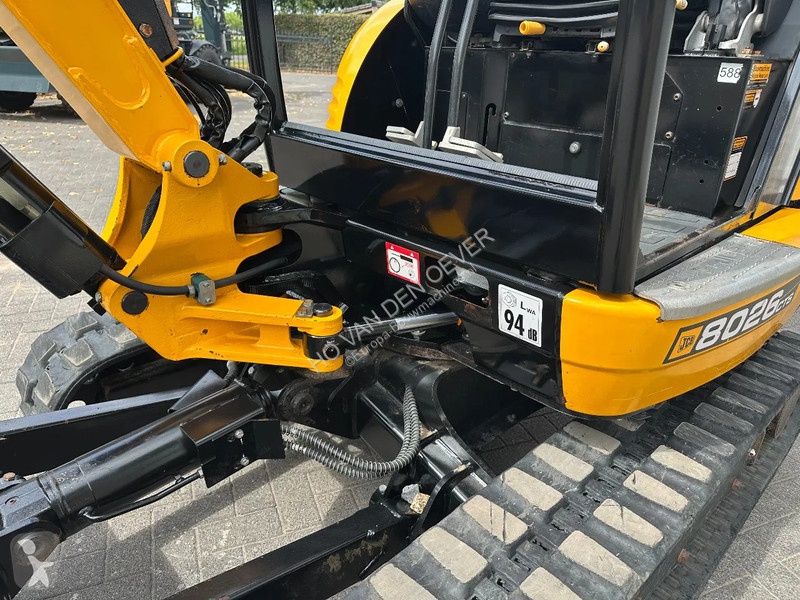 Excavator JCB 6