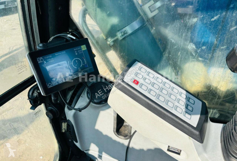 جرافة Liebherr