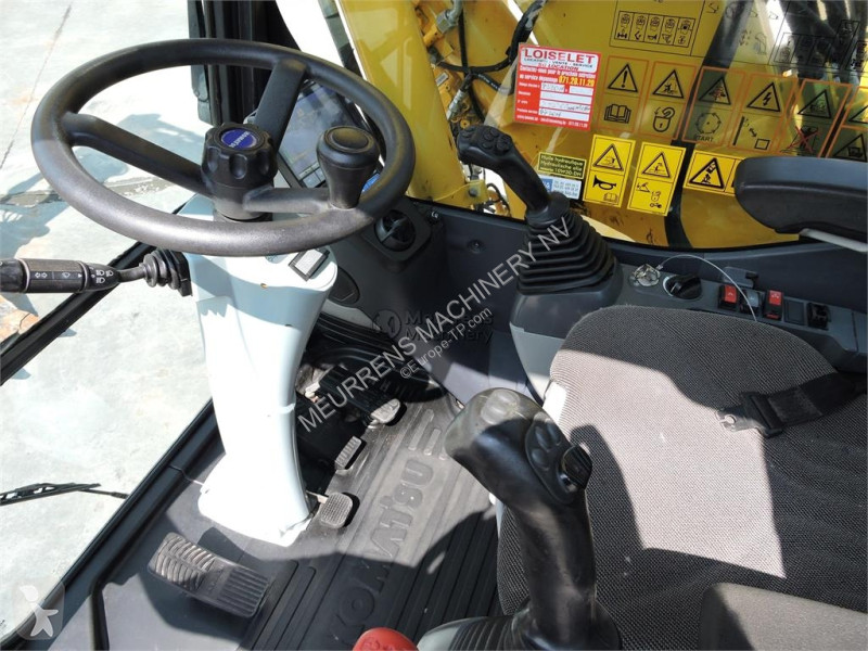 Graafmachine Komatsu PW148