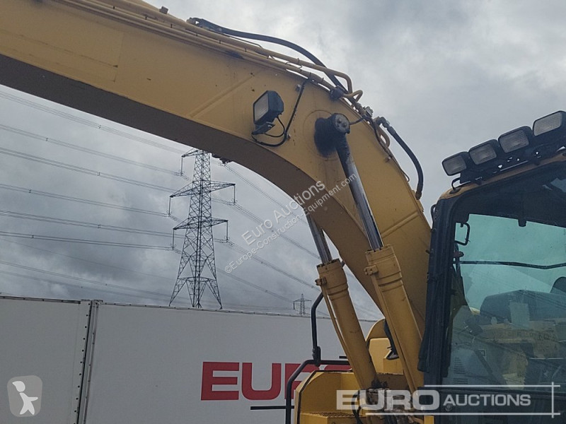Escavatore Komatsu PC138US-11