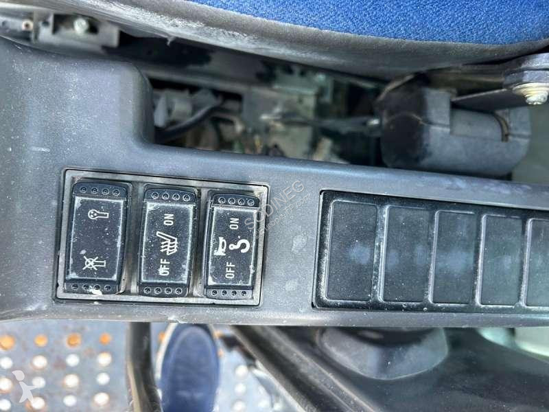 Escavadora Hitachi