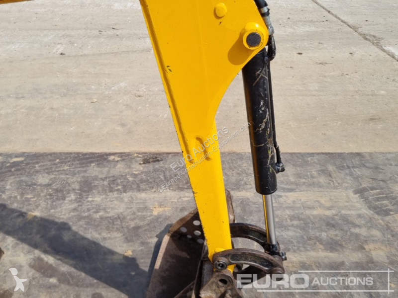 Escavatore JCB CT