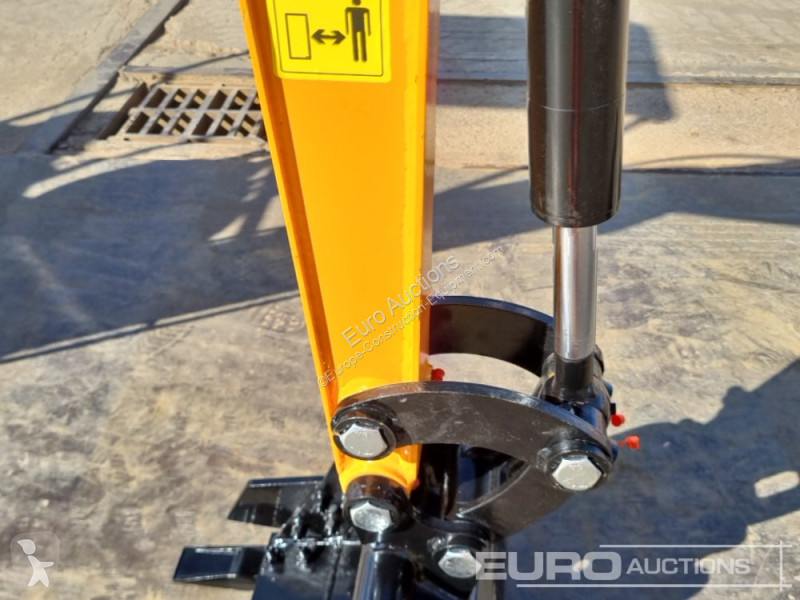Excavator JPC HT12
