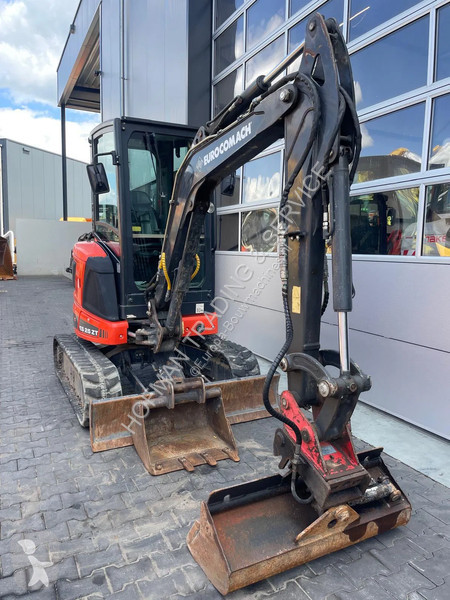 Escavadora Eurocomach ES25ZT