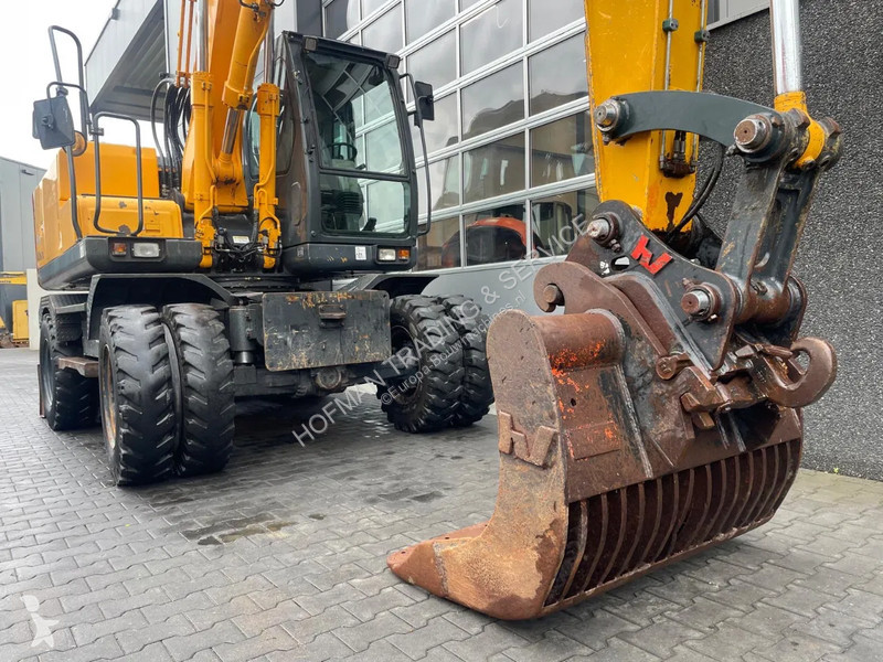 Escavatore Hyundai R140W-7A