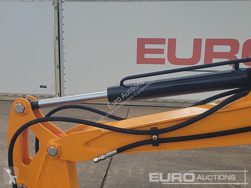 Escavatore JPC HT12