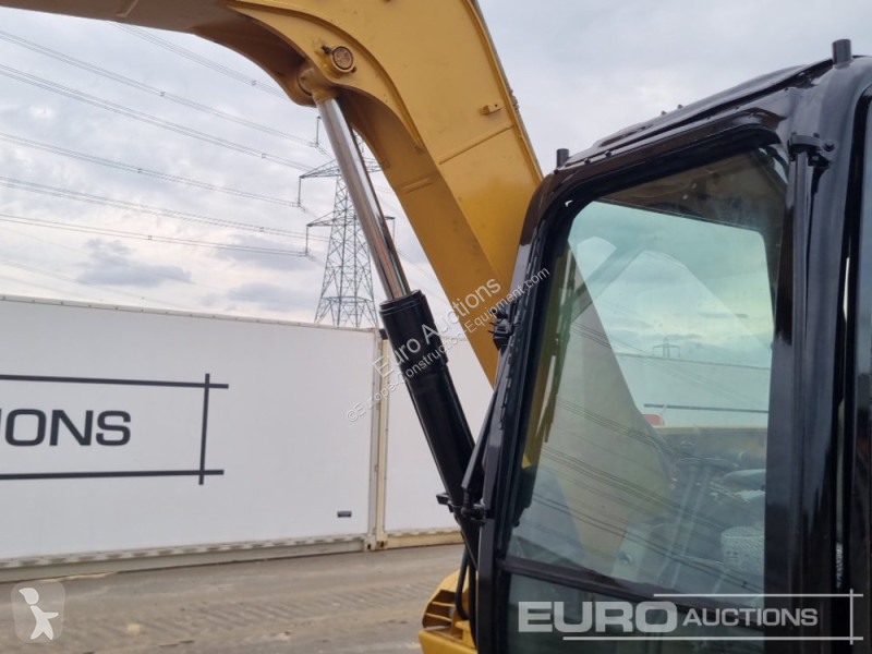 Escavatore Caterpillar C