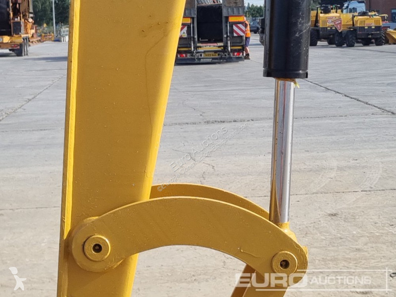 Graafmachine Caterpillar 305.5E2