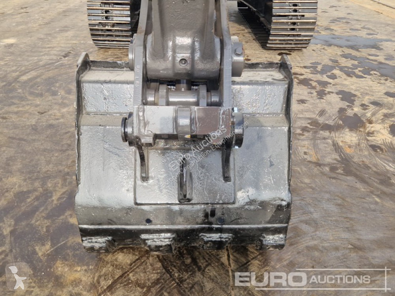 Graafmachine Volvo EC80D