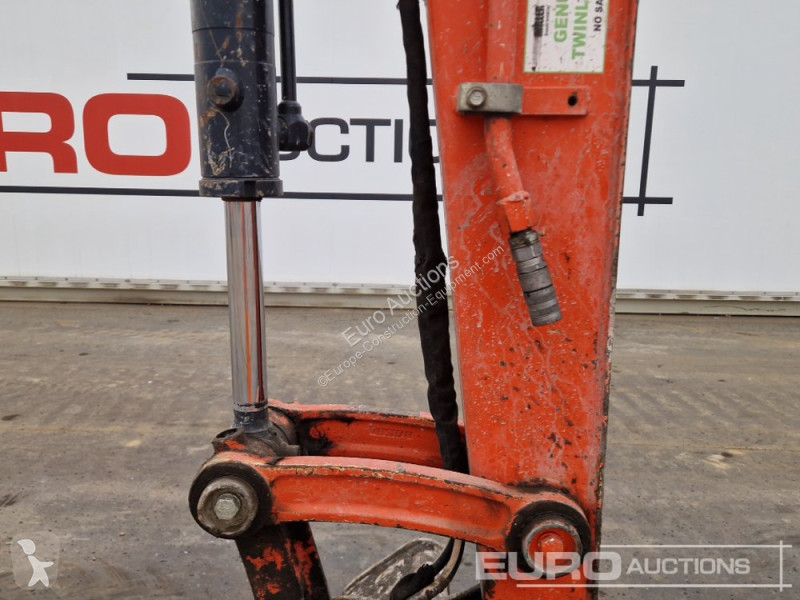 Escavadora Kubota U48-4