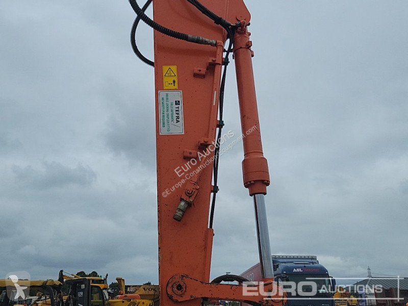 Excavadora Hitachi -6