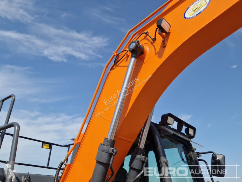 جرافة Doosan -7