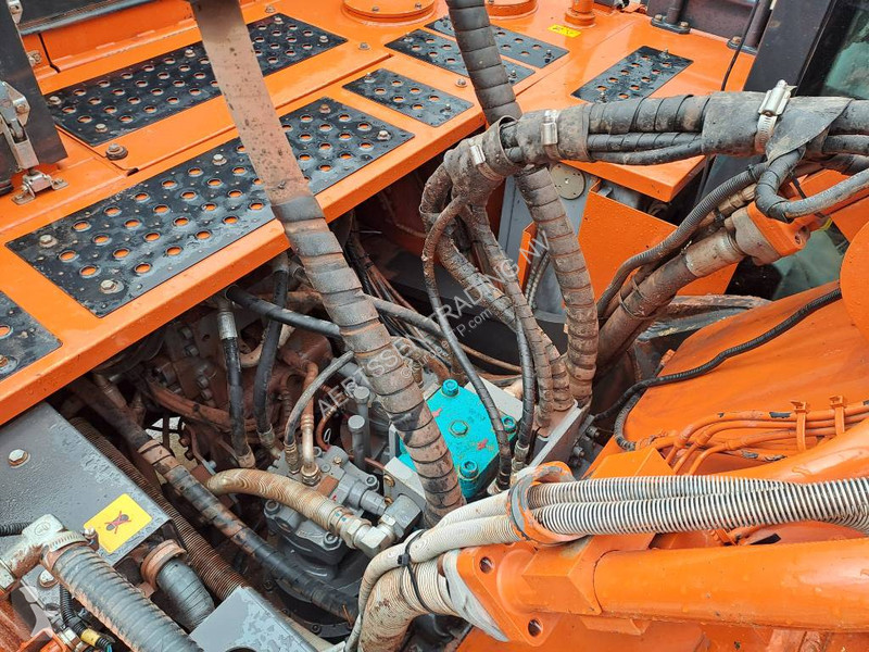 Excavator Hitachi ZX 490 LC H-7