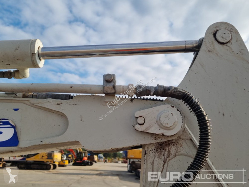 Escavatore Takeuchi